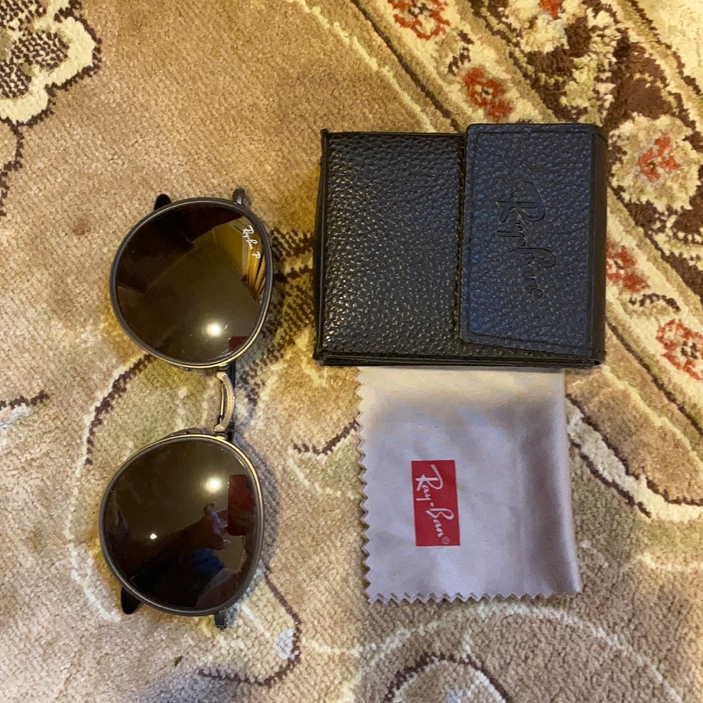 Ray-Ban Polarized Foldable Sunglasses
